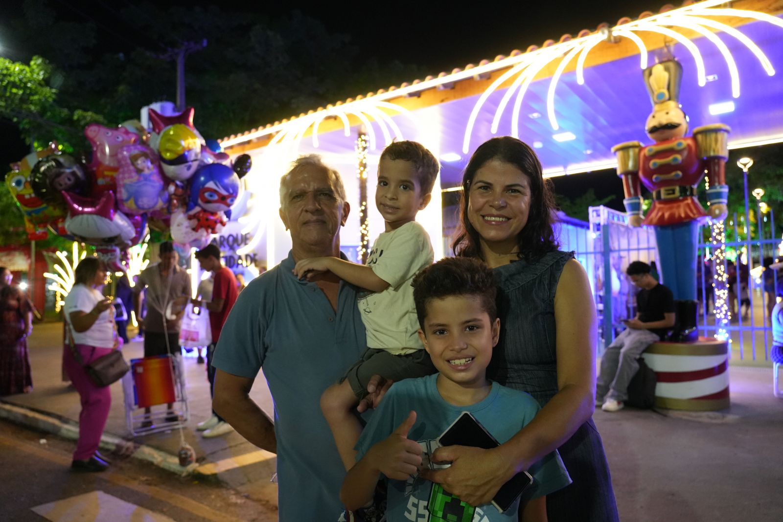 Áureo levou a família e participou de um momento especial com a Caravana