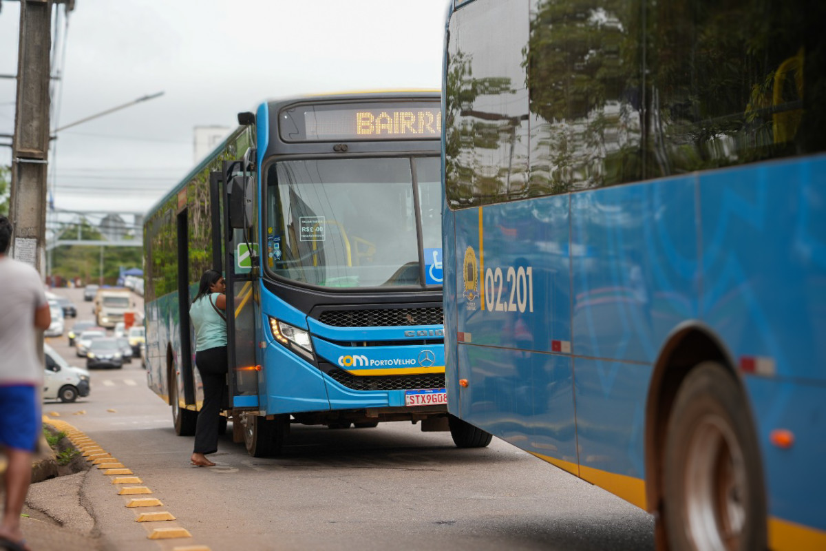 Ônibus circularão com a programação equivalente à utilizada aos domingos e feriados, no dia 20 de novembro