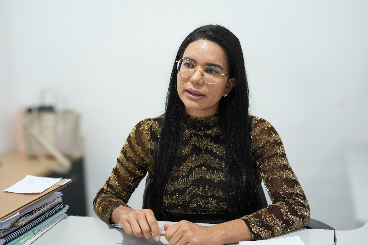  Adriana Rosa alerta que todo o sistema será substituído