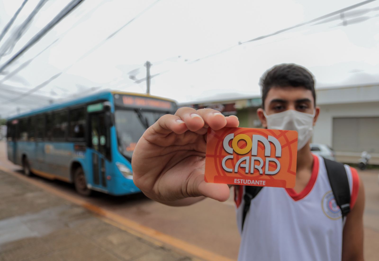 Alunos podem usufruir do benefício com o ComCard Estudante