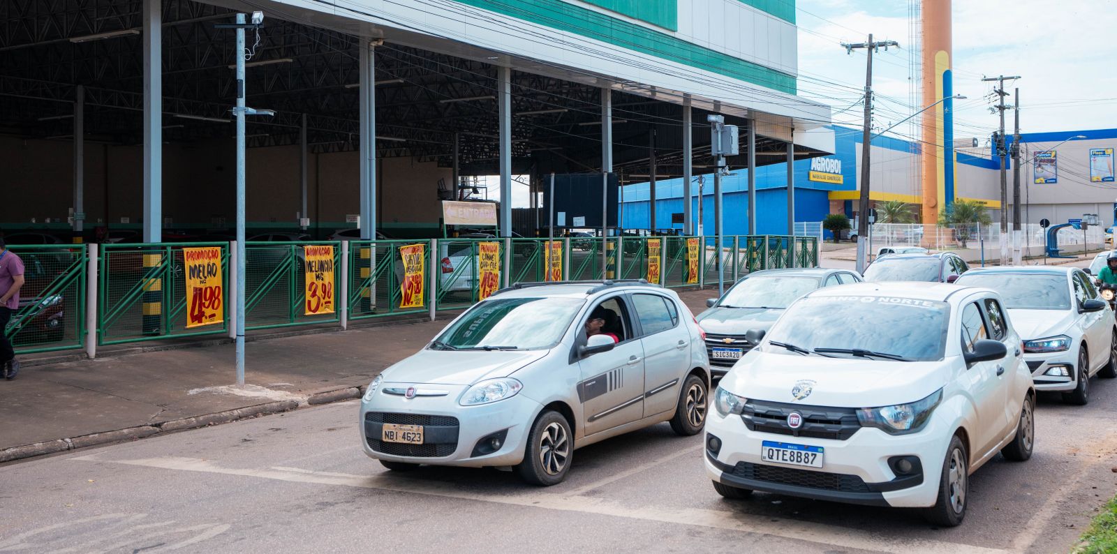 Semáforos automatizados estão presentes em cinco cruzamentos