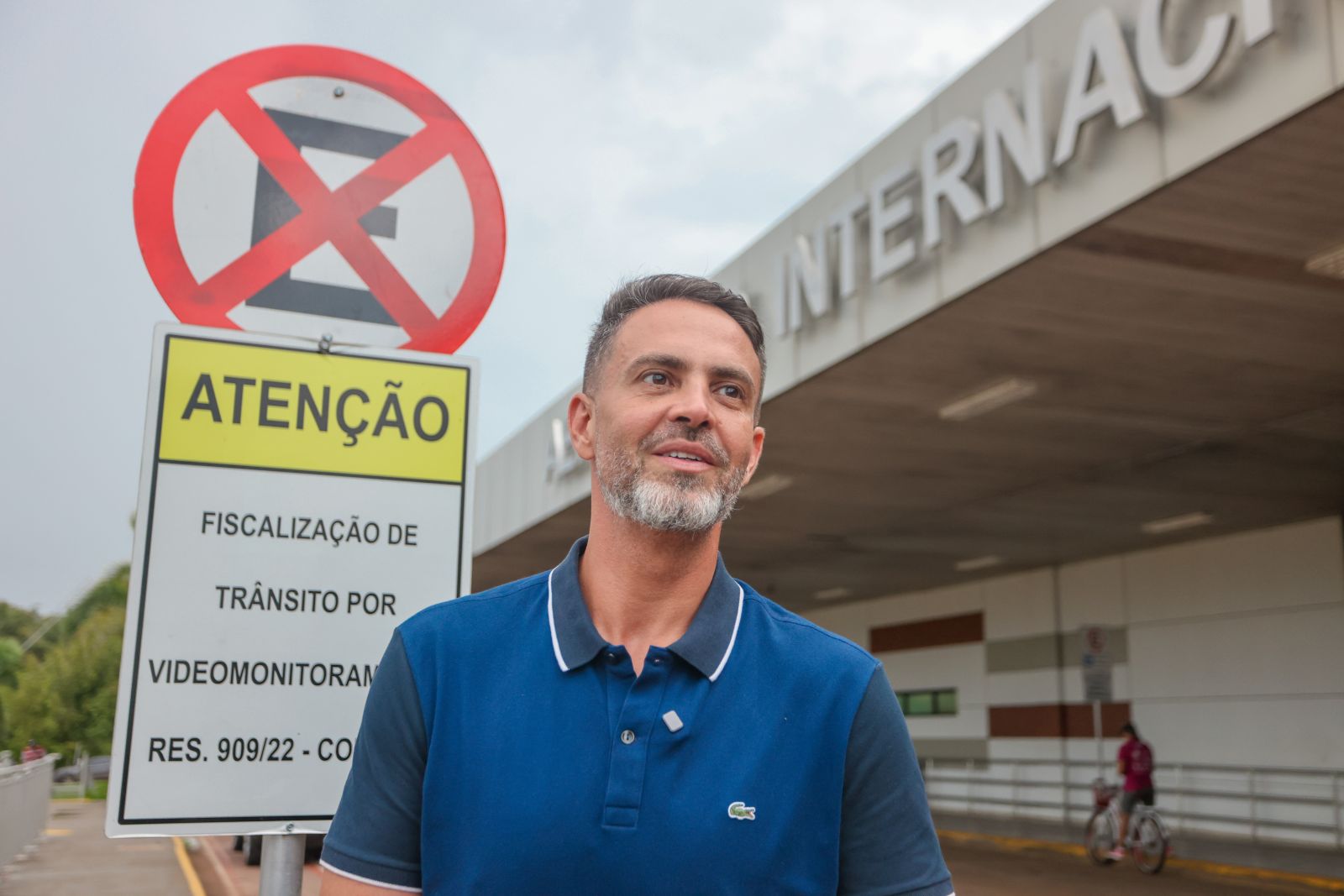 Estamos substituindo a lógica da punição pela lógica da organização, reforçou o prefeito