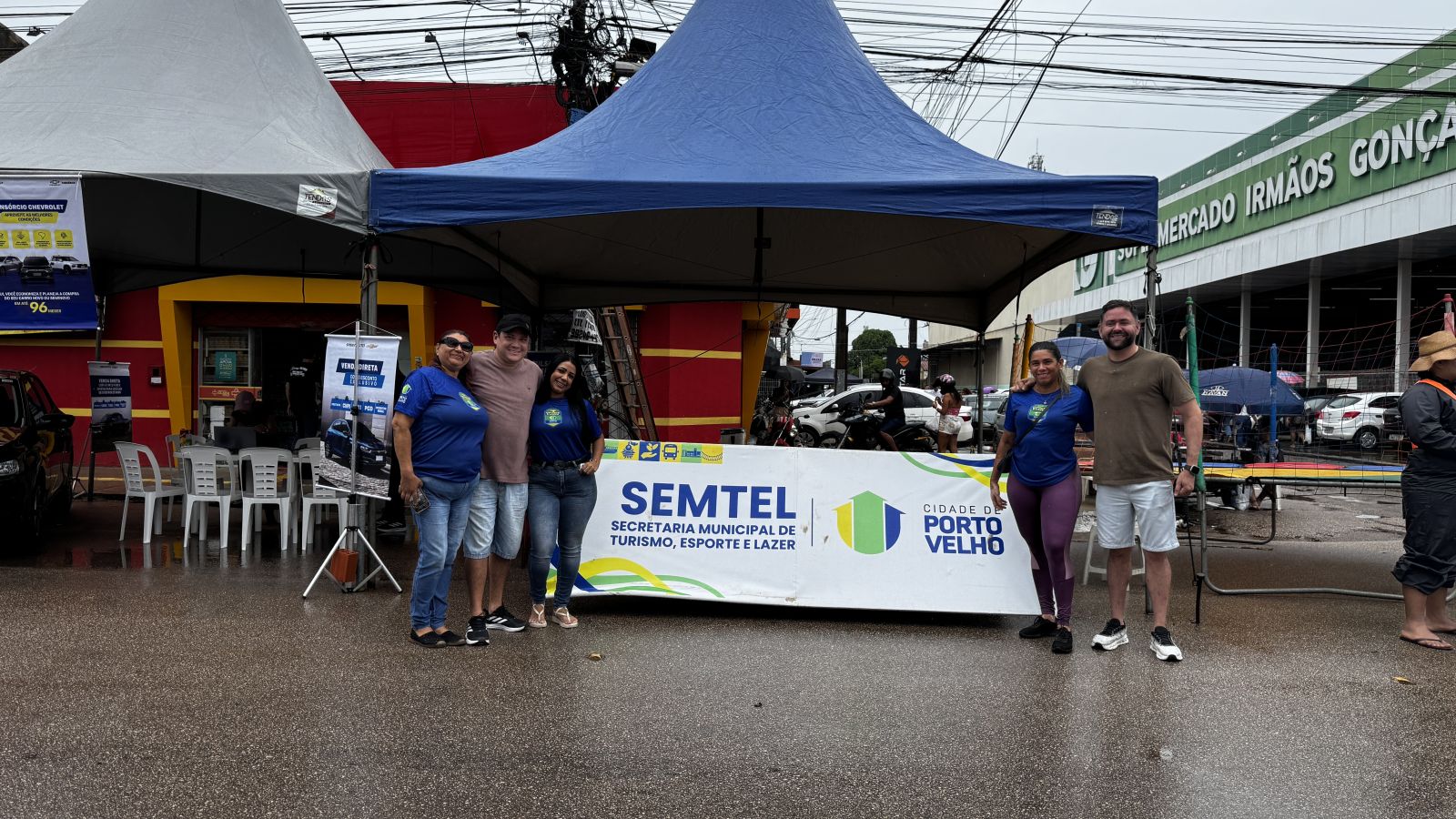 Público encontrou serviços gratuitos, música e ações de bem-estar