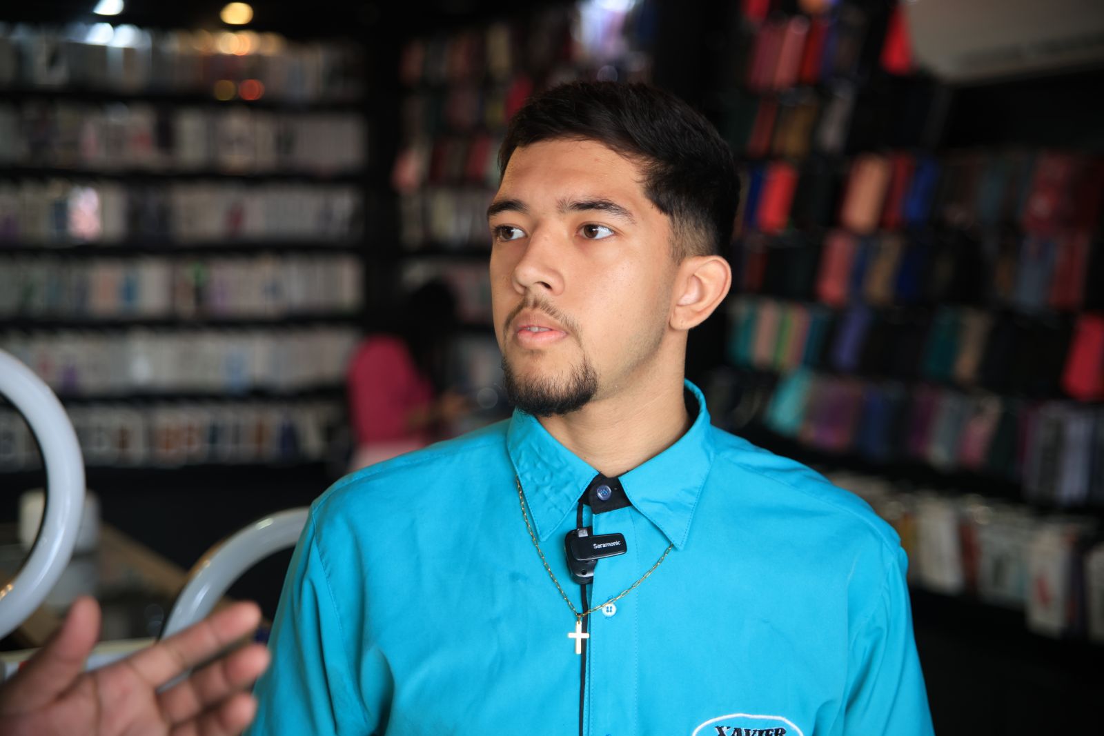 Pedro Henrique afirma que, com o novo estacionamento, os clientes agora conseguem acessar a loja com mais facilidade