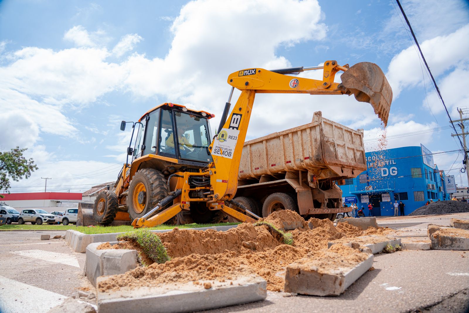 Trabalho está sendo realizado em parceria com a Secretaria Municipal de Obras