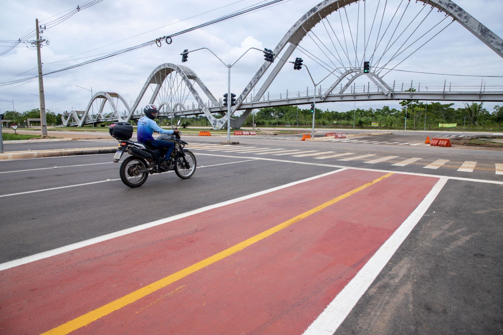 Avenidas ligam a avenida Jorge Teixeira aos bairros da zona Norte