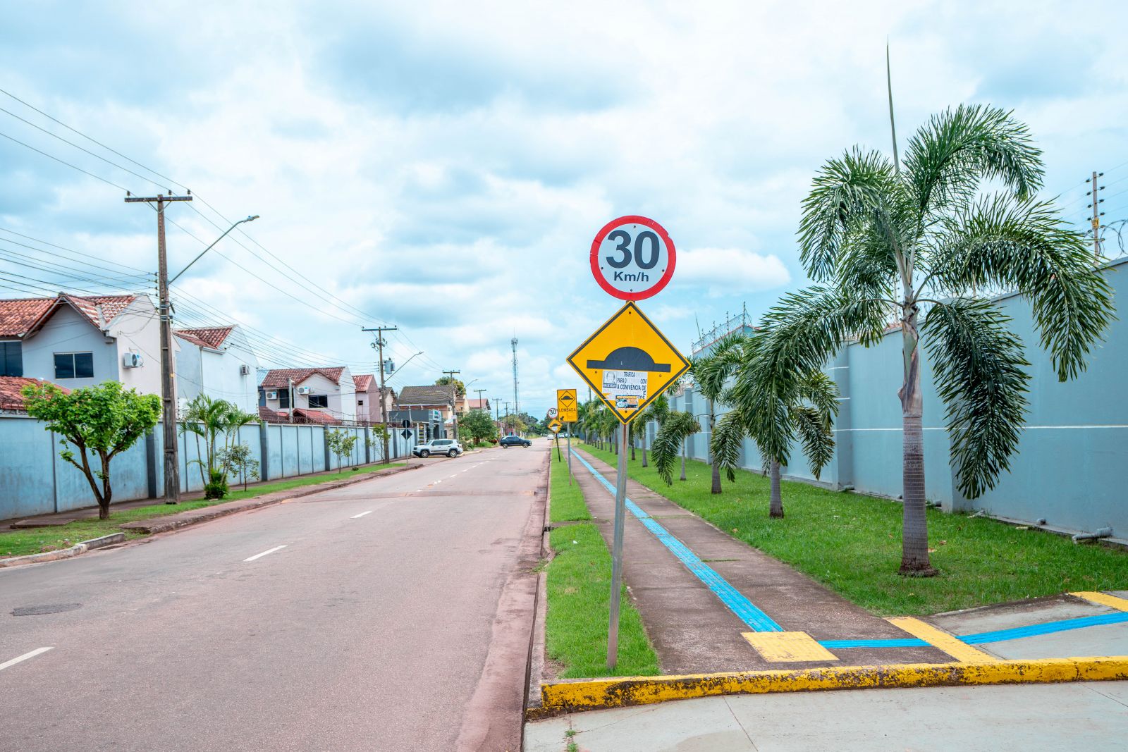 Rua Curimatã com a rua Jatuarana, no bairro Lagoa, serão de mão única