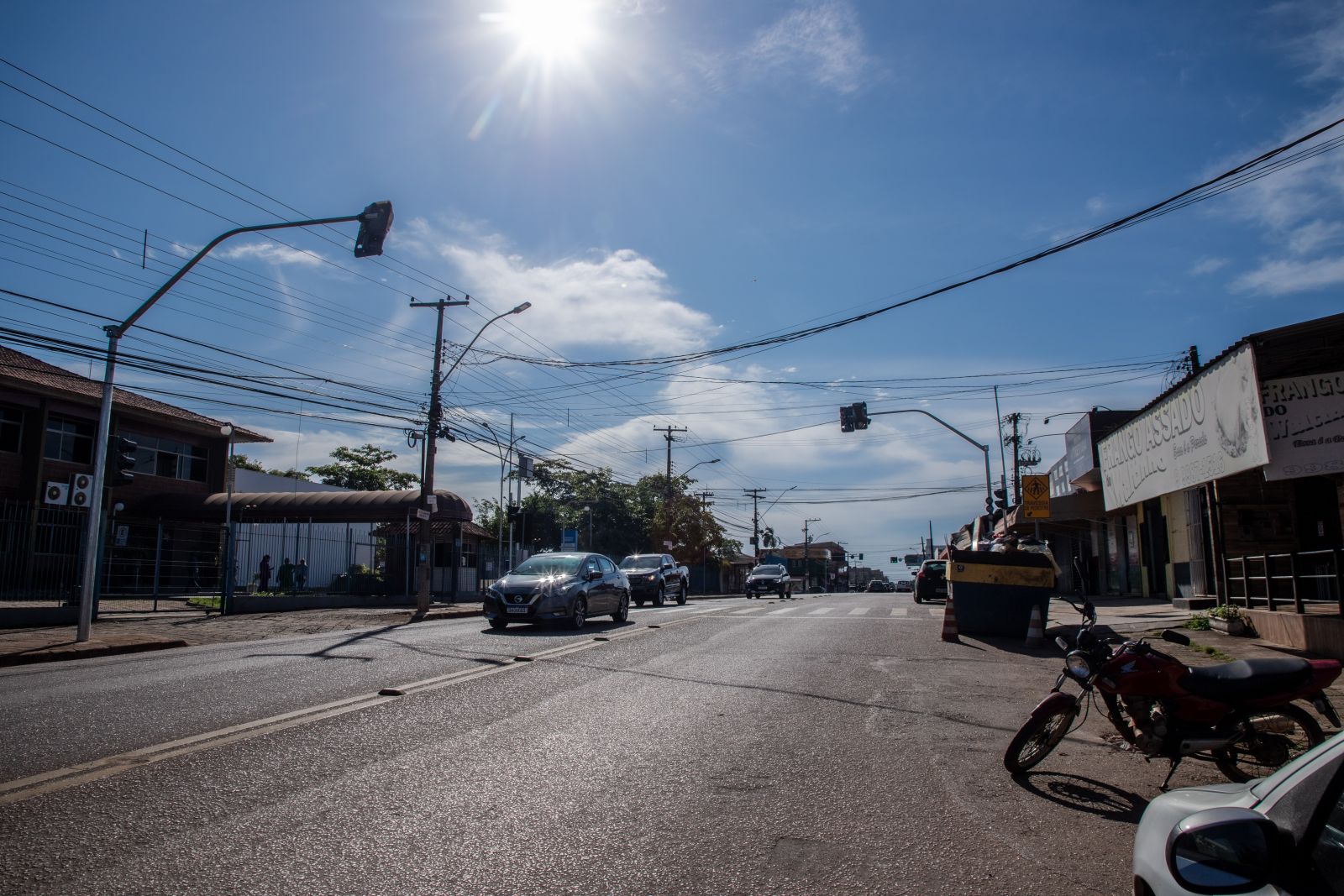 Semtran está finalizando a alteração na sinalização da avenida Calama