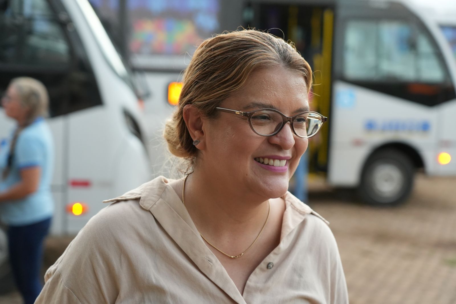 Tércia Marília explicou como o serviço funciona e como a população pode ter acesso