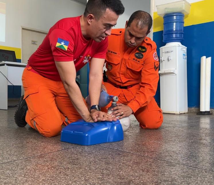 Reanimação cardiopulmonar foi demonstrada durante o curso