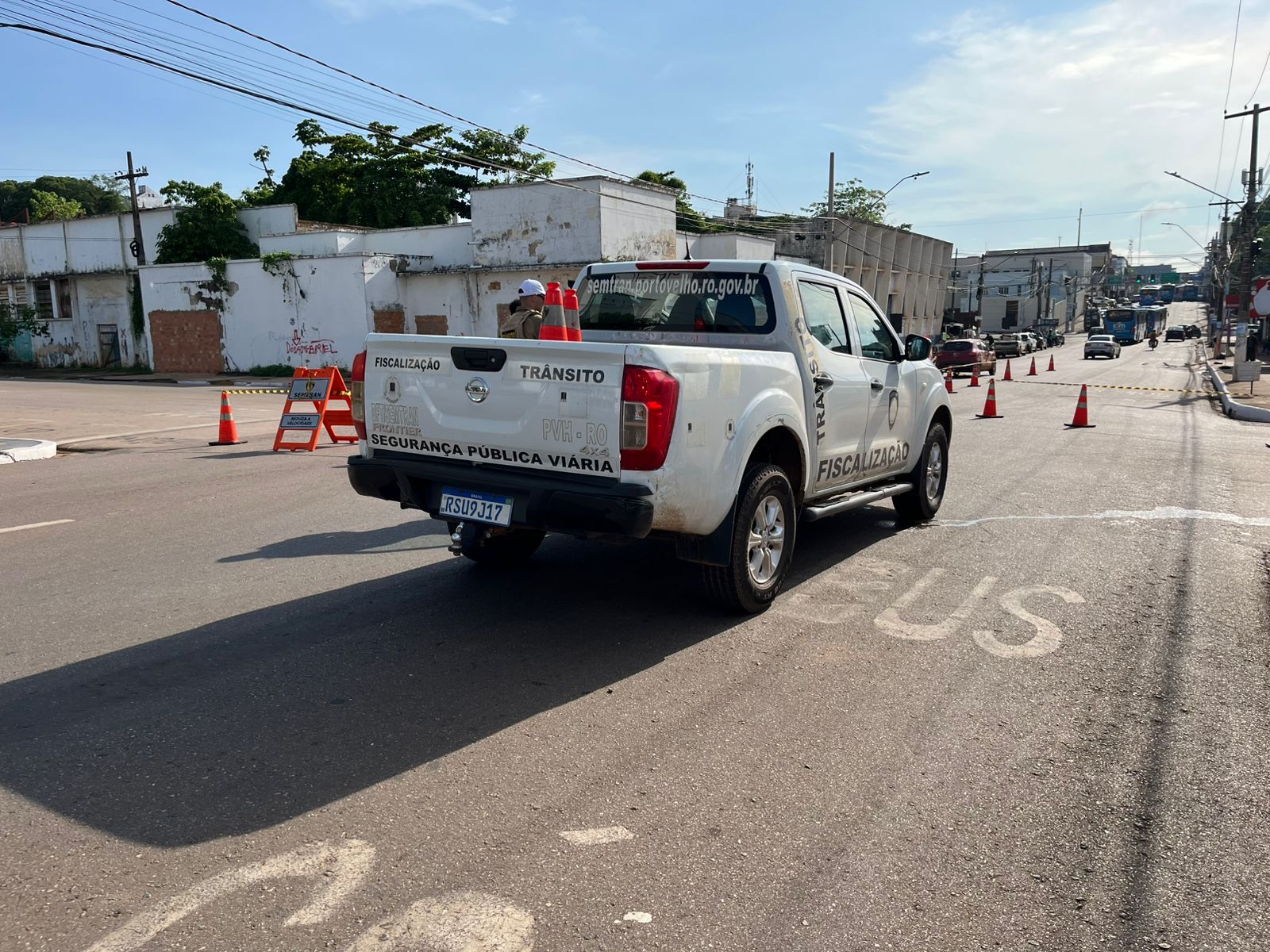 Agentes terão a missão de orientar motoristas e pedestres
